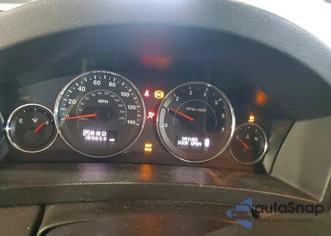 2009 Jeep Grand Cherokee Laredo z USA, uszkodzony, nr VIN 1J8GR48K19C511884